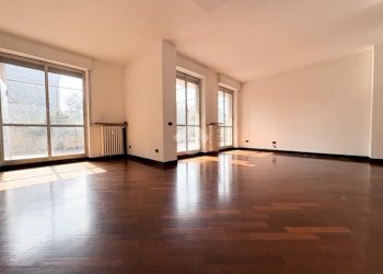 Three-room apartment Corso italia, Legnano - photo 7