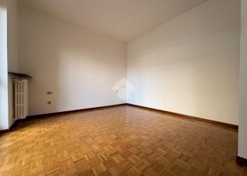 Three-room apartment Corso italia, Legnano - photo 29