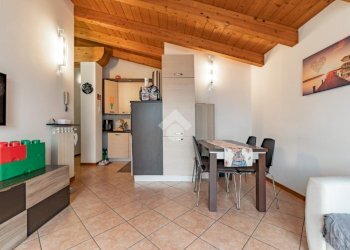 Two-room apartment Via Osoppo, Paderno Dugnano - photo 9