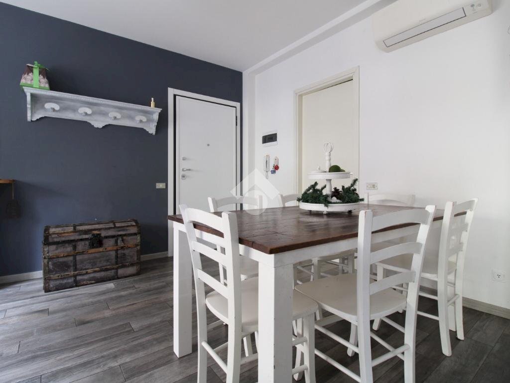 Three-room apartment Via Arezzo, Modena (neighborhood Morane - Contrada) - photo 2