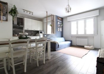 Three-room apartment Via Arezzo, Modena (neighborhood Morane - Contrada) - photo 1