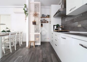 Three-room apartment Via Arezzo, Modena (neighborhood Morane - Contrada) - photo 4