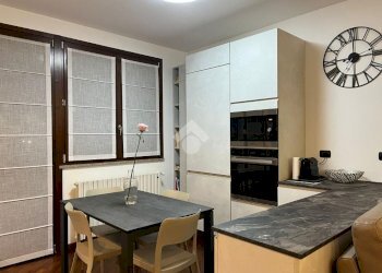 Three-room apartment Via Broggi Izar, Melegnano - photo 7