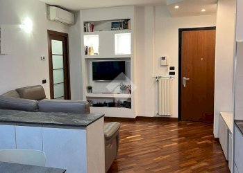 Three-room apartment Via Broggi Izar, Melegnano - photo 10