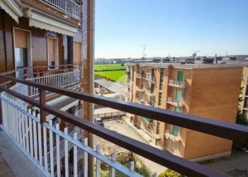 Three-room apartment Via Strada Statale 35 dei Giovi, Cormano - photo 12