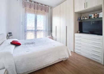 Three-room apartment Via Strada Statale 35 dei Giovi, Cormano - photo 13