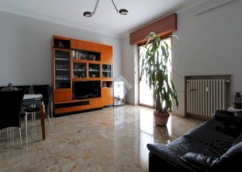 Three-room apartment Via alcide de gasperi, Sedriano - photo 2