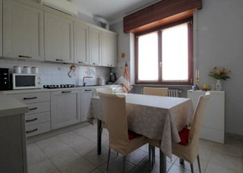 Three-room apartment Via alcide de gasperi, Sedriano - photo 6