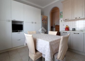 Three-room apartment Via alcide de gasperi, Sedriano - photo 9