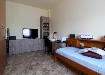 Three-room apartment Via alcide de gasperi, Sedriano - photo 18