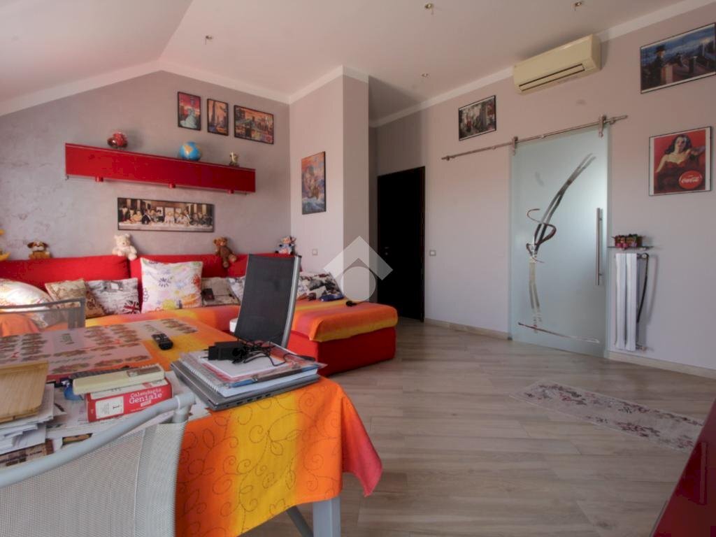 Two-room apartment Via fagnani, Sedriano - photo 3