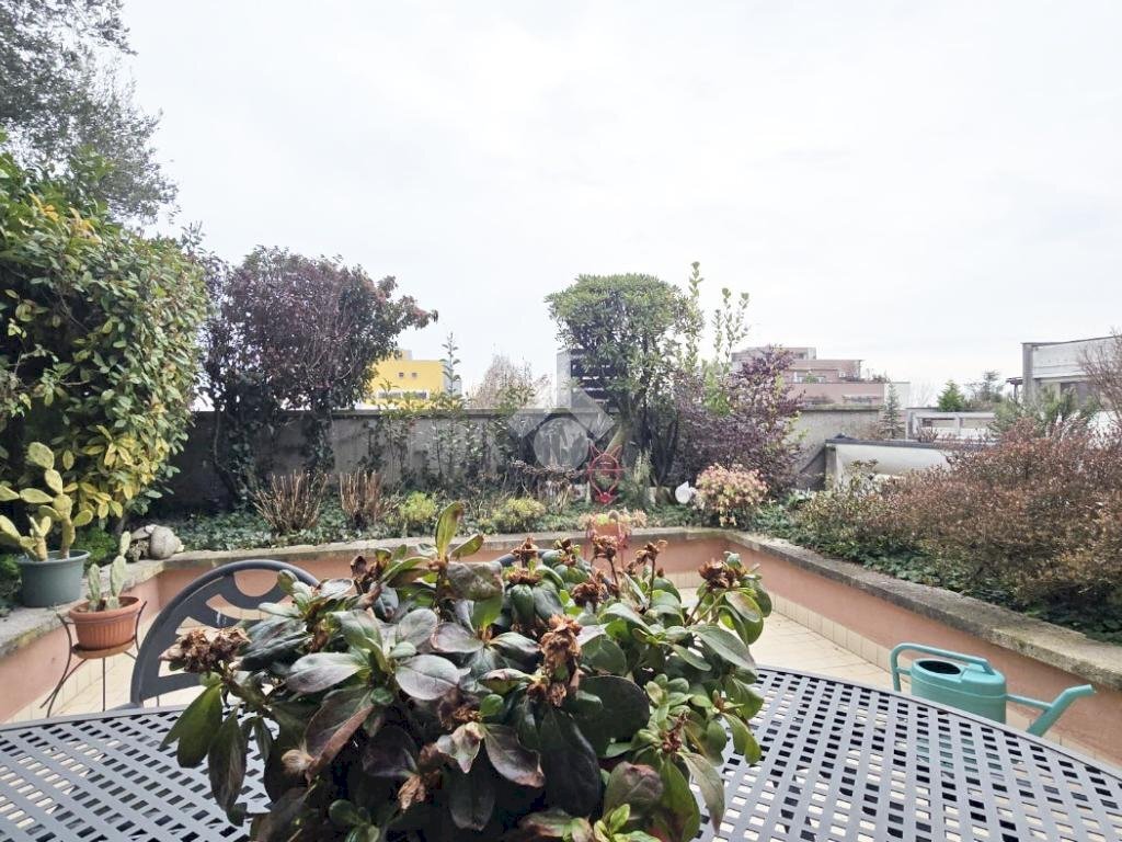 Quadrilocale Viale Abruzzi, Peschiera Borromeo - foto 2