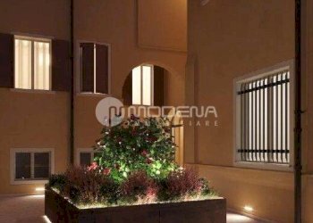 Two-room apartment Modena (neighborhood Circoscrizione 1) - photo 14