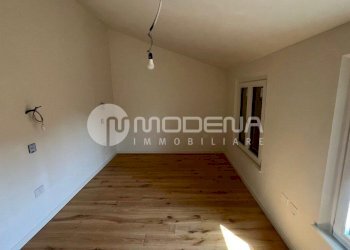 Two-room apartment Modena (neighborhood Circoscrizione 1) - photo 6