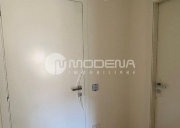 Two-room apartment Modena (neighborhood Circoscrizione 1) - photo 7