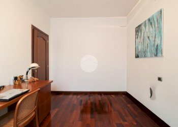 Three-room apartment Via L. Cadorna, Cormano - photo 18