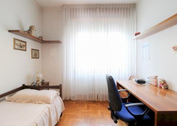 Three-room apartment Via L. Cadorna, Cormano - photo 10