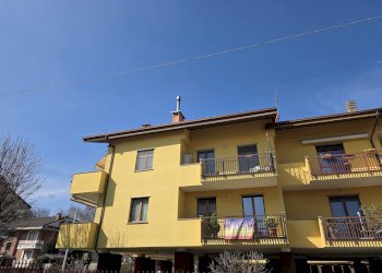 Facciata - Appartamento via Acceglio, 16, frazione Confreria, Cuneo - foto 25