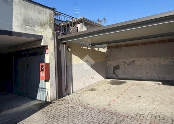 Parking space Via C. Battisti, Rescaldina - photo 2