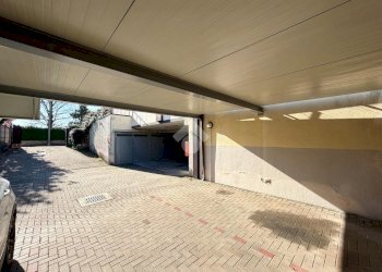 Parking space Via C. Battisti, Rescaldina - photo 10