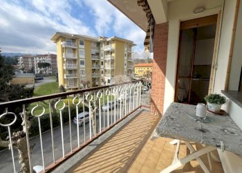 Appartamento Via Edmondo de Amicis, frazione Chiavazza, Biella - foto 11