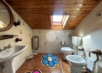 Appartamento Via Edmondo de Amicis, frazione Chiavazza, Biella - foto 29