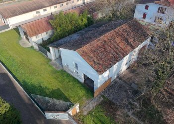 Magazzino Mirandola - foto 1