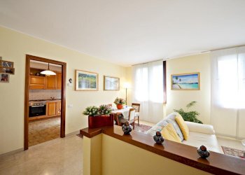 Three-room apartment Via Visconti, Cernusco sul Naviglio - photo 2