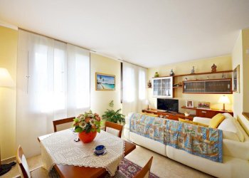 Three-room apartment Via Visconti, Cernusco sul Naviglio - photo 3