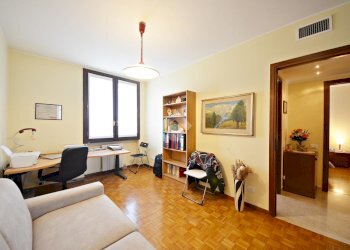 Three-room apartment Via Visconti, Cernusco sul Naviglio - photo 27