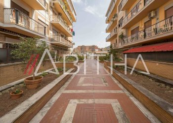 Four-room apartment Circonvallazione Cornelia, Roma - photo 39