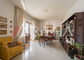 Four-room apartment Circonvallazione Cornelia, Roma - photo 9