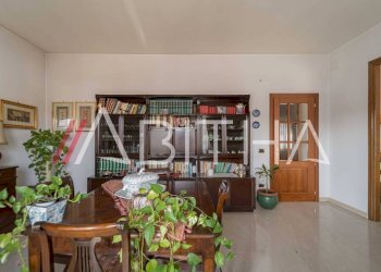 Four-room apartment Circonvallazione Cornelia, Roma - photo 11