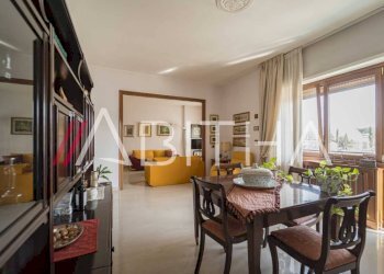 Four-room apartment Circonvallazione Cornelia, Roma - photo 13