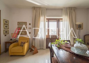 Four-room apartment Circonvallazione Cornelia, Roma - photo 14