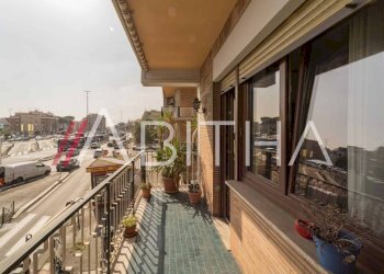 Four-room apartment Circonvallazione Cornelia, Roma - photo 16