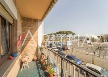 Four-room apartment Circonvallazione Cornelia, Roma - photo 18