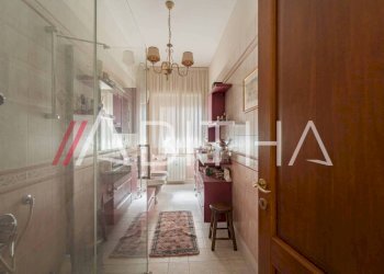 Four-room apartment Circonvallazione Cornelia, Roma - photo 37