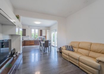 Casa indipendente via cadriano 33, Bologna (zona San Donato) - foto 2