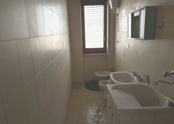 Foto 24 - Casa indipendente via Stazione
 
12, Spezzano della Sila - foto 24