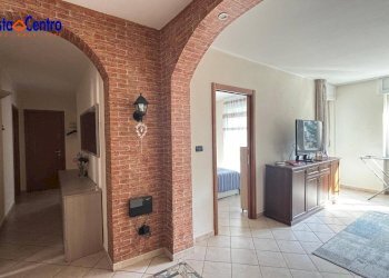 Foto 2 - Four-room apartment Via Buthier
 
15, Aosta - photo 2