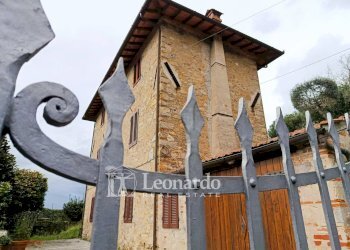 Foto 1 - Casa indipendente Via Melaio, Camaiore - foto 1