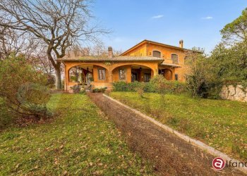 Foto 11 - Villa Via Capodacqua
 
snc, Castrocielo - foto 11