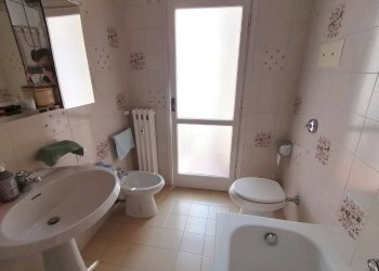 Foto 18 - Three-room apartment via Francesco Petrarca, Lecco - photo 18