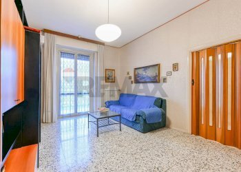 Soggiorno - Trilocale P.zza Tirana
 
17, Milano - foto 6