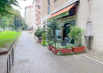 Edificio all\'aperto - Cafeteria - Cold Bar Via Livigno
6, Milano - photo 16