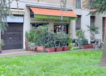 Casa all\'aperto - Cafeteria - Cold Bar Via Livigno
6, Milano - photo 19