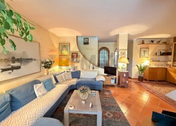 Soggiorno - Terraced Villa vicolo sant'alessandro
 
4/5, Arcisate - photo 8