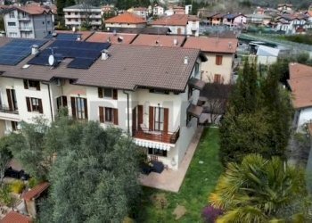 Casa all\'aperto - Terraced Villa vicolo sant'alessandro
 
4/5, Arcisate - photo 2