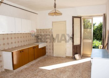 Cucina - Independent house Via Badalucco
 
20, Valderice - photo 3